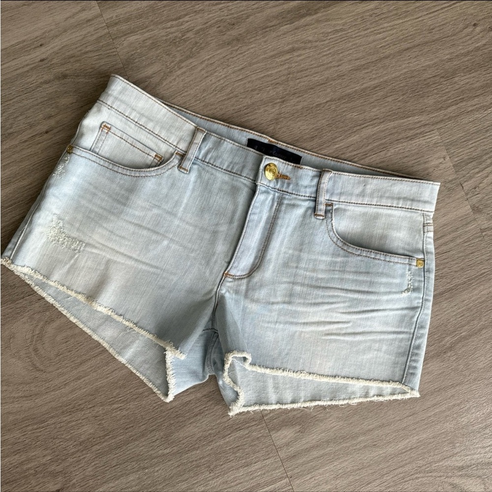 NWOT JUICY COUTURE Short Denim Shorts, 28